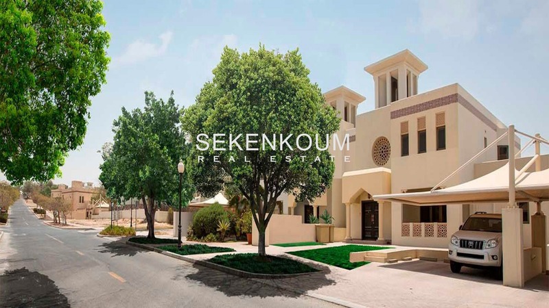Townhouses for Sale in Dubai, UAE | Sekenkoum Real Estate