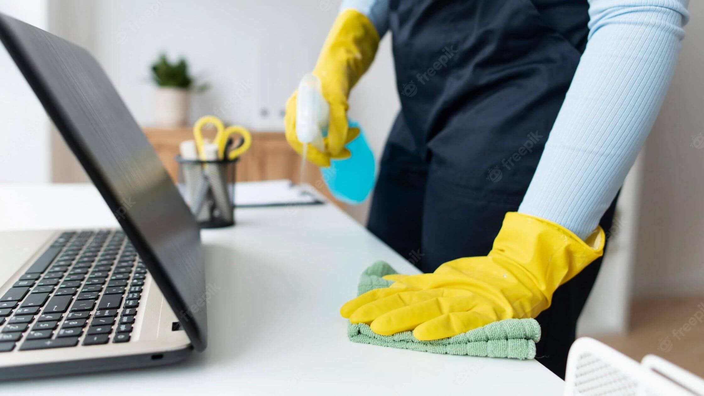 Top-rated Office Cleaning Dubai | Regular Office Cleaning