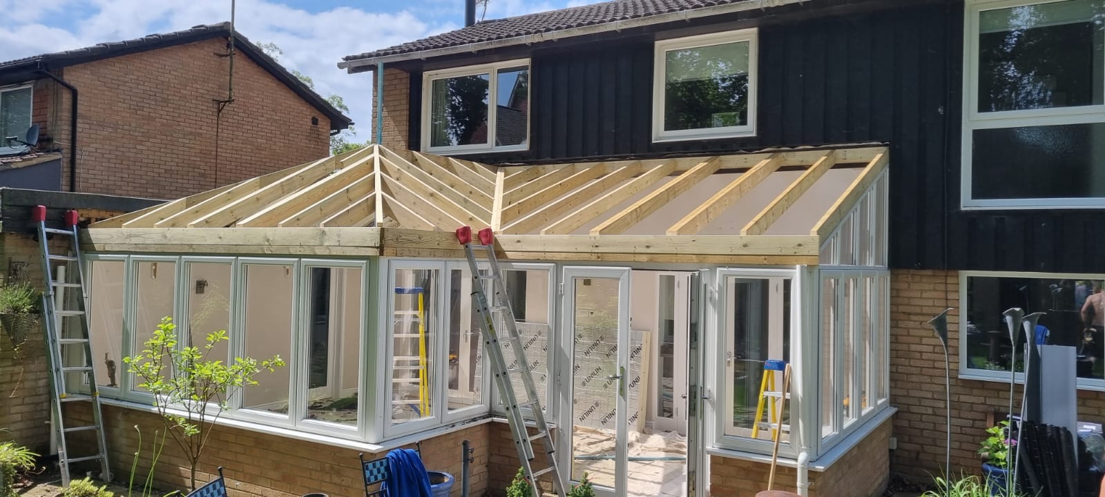 How much does it cost to replace a conservatory roof