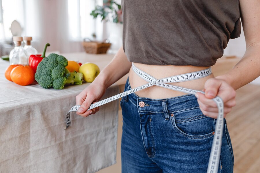 Understanding the Role of a Weight Management Nutritionist: Insights from a PN Certified Coach
